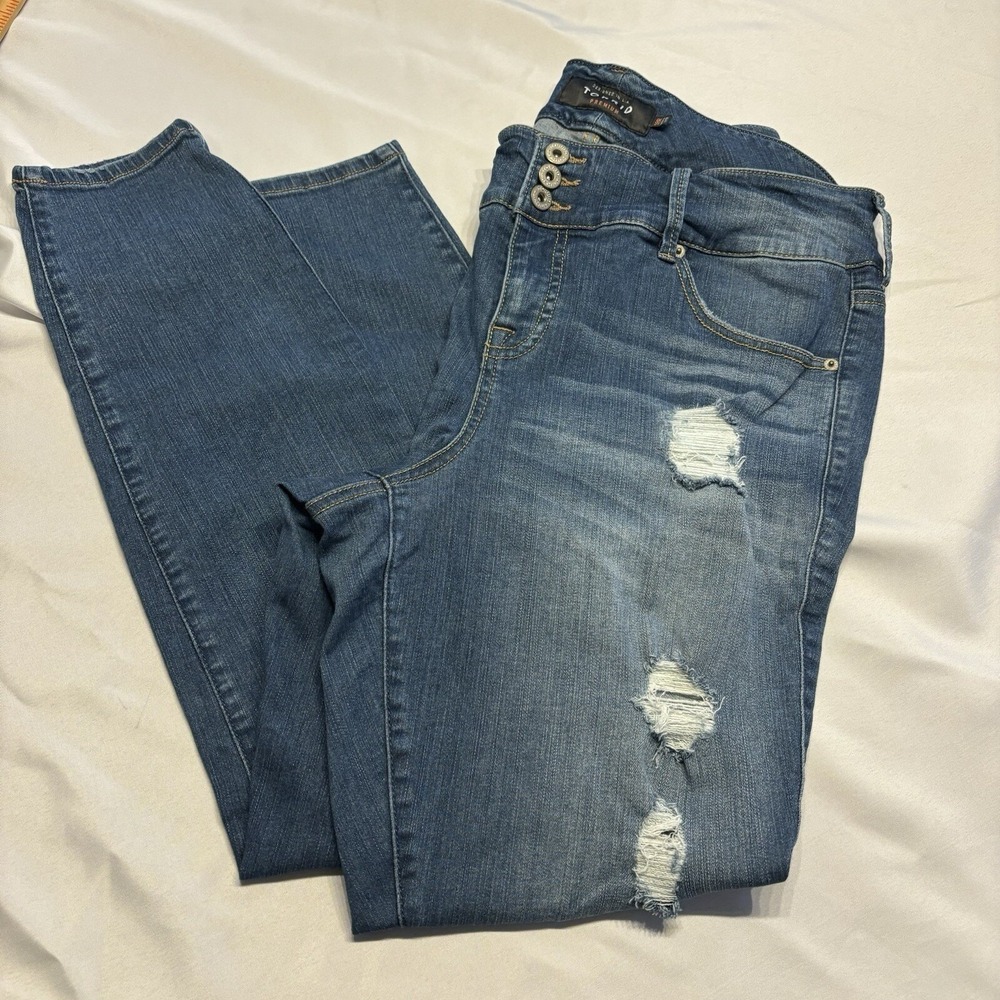 Torrid Premium Jegging Distressed Ripped Jeans Medium Wash Blue Womens 18R